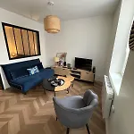 Au Centre Ville, Place Jean Moulin Apartamento *