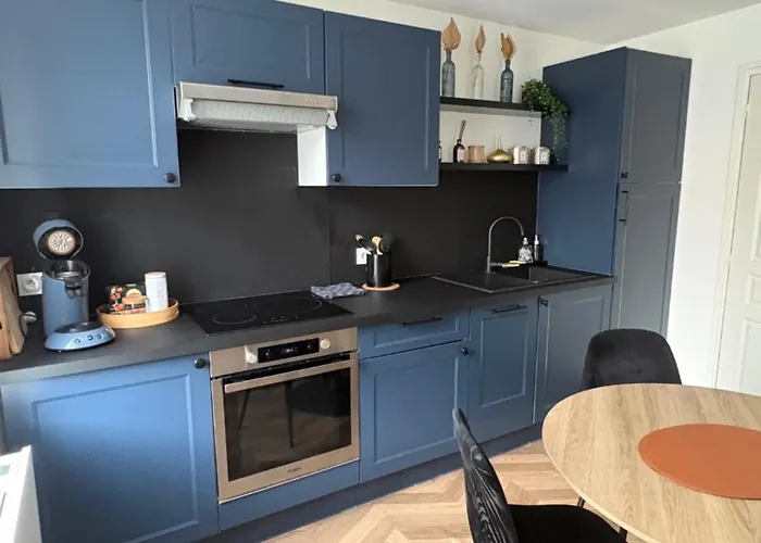 Apartment Au Centre Ville, Place Jean Moulin *